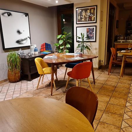 Romentino Manfredi Ristorante Con Alloggio מראה חיצוני תמונה